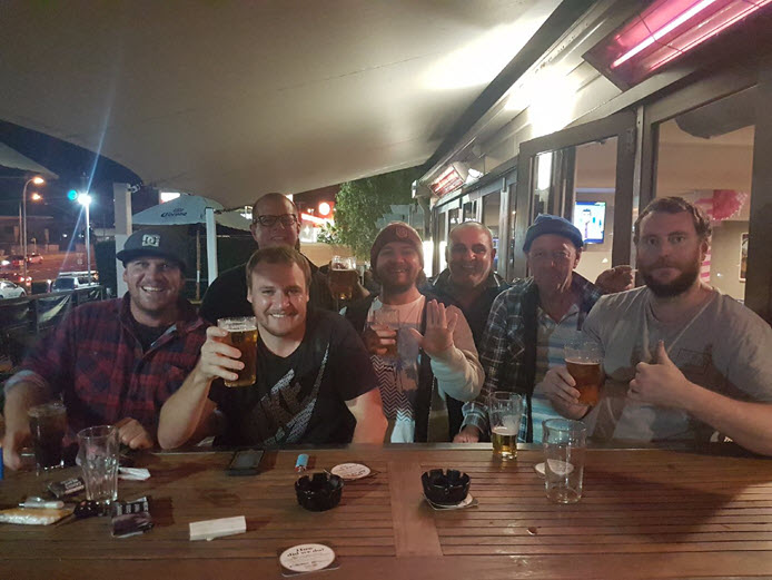 Wynnum Tavern Locals